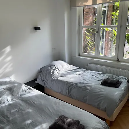 Canal House In Historic Center Gouda