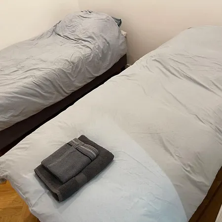 Canal House In Historic Center