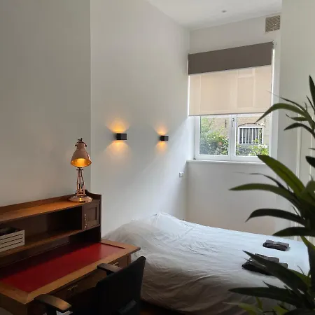 Canal House In Historic Center *