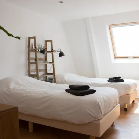 Canal House In Historic Center Apartment