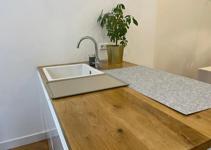 Canal House In Historic Center Gouda