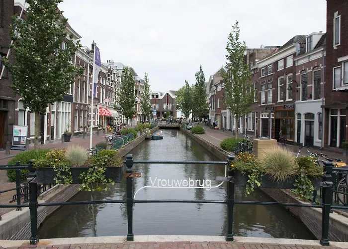 Canal House In Historic Center * Gouda