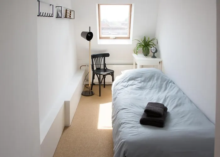 Canal House In Historic Center Apartment