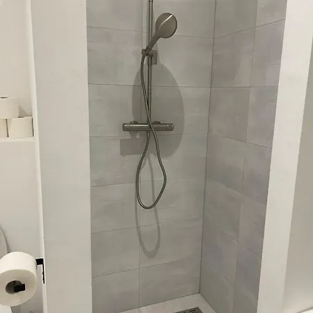 Canal House In Historic Center *