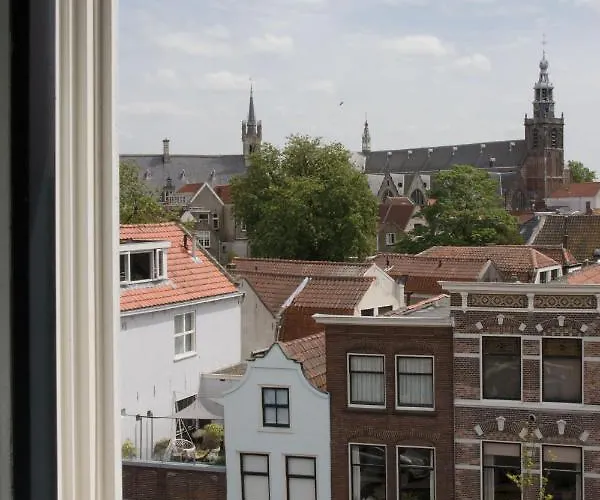 Canal House In Historic Center Daire *